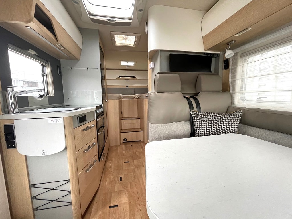 Hymer Modern Comfort I 580 - Automatic