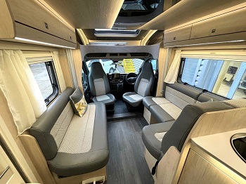 Auto-Trail F-line F60