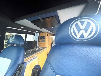 VW Transporter - Teahupoo Conversion