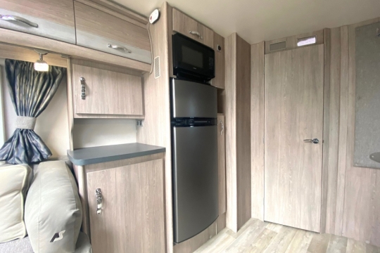 auto-sleepers-winchcombe-interior-fridge-side.jpg