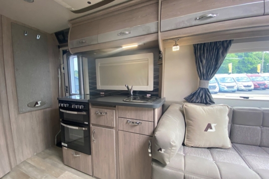 auto-sleepers-winchcombe-interior-kitchen-side.jpg