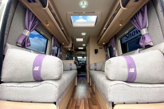 auto-sleepers-warwick-xl-interior-to-front-2.jpg