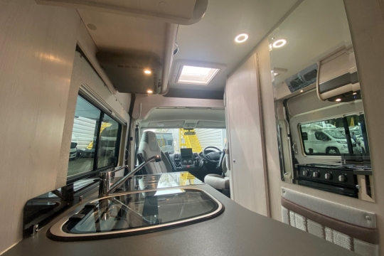 auto-sleepers-warwick-xl-interior-kitchen-to-cab.jpg