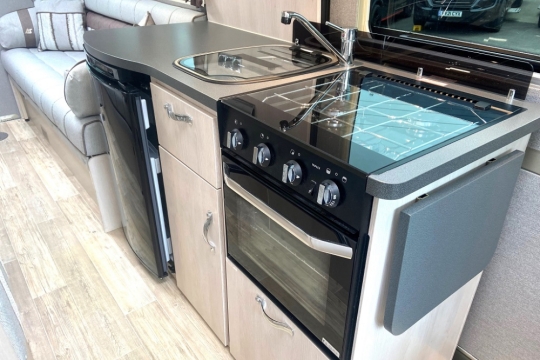 auto-sleepers-warwick-xl-interior-kitchen-top.jpg