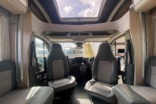 auto-trail-f70-interior-cab.jpg