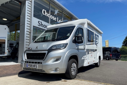 elddis-majestic-105-exterior-front-side.jpg