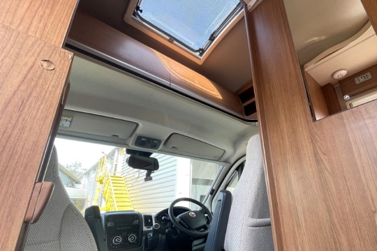 auto-trail-imala-625-interior-cab-skylight.jpg