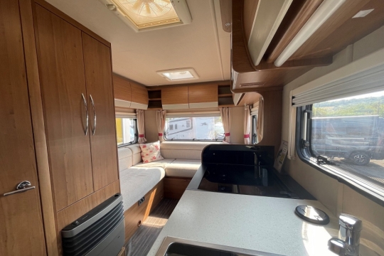 auto-trail-imala-625-interior-kitchen-to-rear.jpg