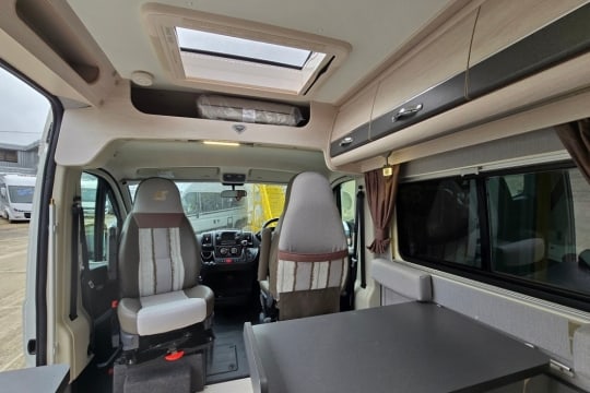 auto-sleepers-fairford-mq-interior-cab.jpg