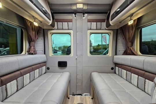 auto-sleepers-fairford-mq-interior-rear-lounge.jpg