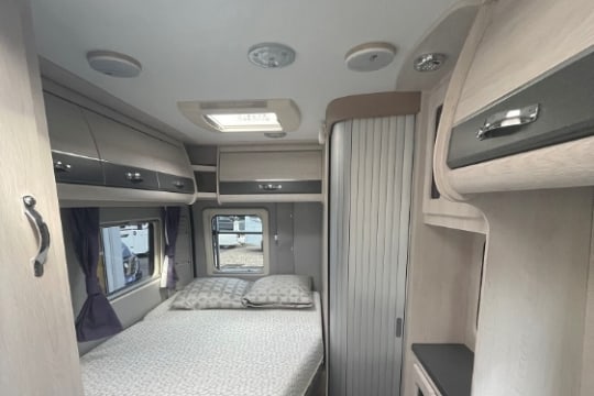 auto-sleepers-kingham-interior-bed.jpg