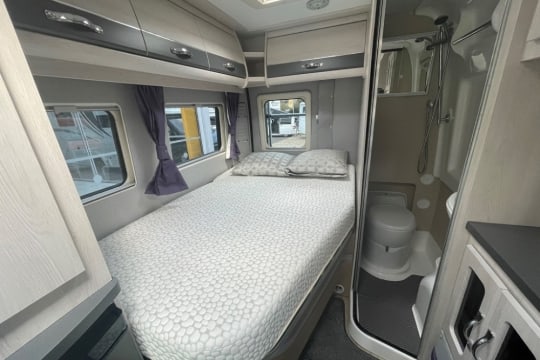 auto-sleepers-kingham-interior-bed-bath.jpg