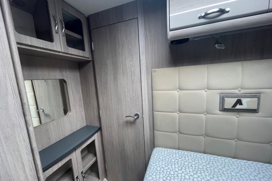 auto-sleepers-burford-interior-dressing-area.jpg