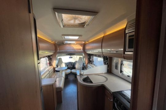 auto-trail-commanche-interior-to-front.jpg