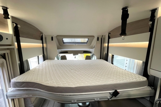 swift-voyager-540-interior-drop-down-bed.jpg