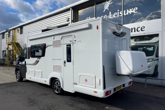 elddis-evolution-175-exterior-rear-side.jpg