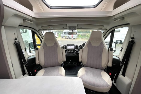 Etrusco-T5900-fb-new-2025-model-interior-cab.jpg