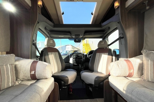 auto-sleepers-malvern-exterior-cab.jpg