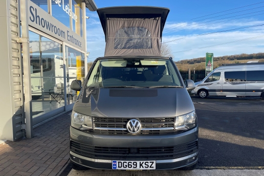 vw-transporter-denby-balmoral-exterior-front-on.jpg