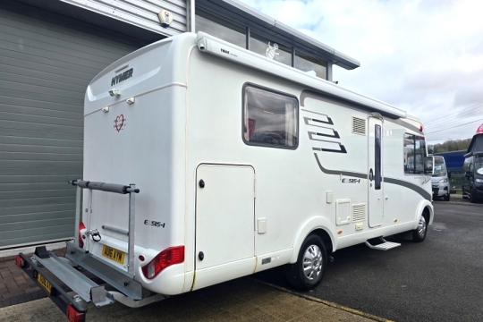 hymer-exsis-i-598-exterior-rear-side.jpg