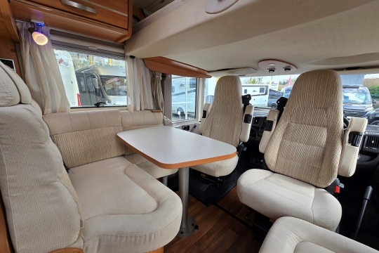 hymer-exsis-i-598-interior-front-lounge.jpg