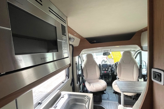 auto-trail-v-line-636-se-interior-kitchen-to-front.jpg