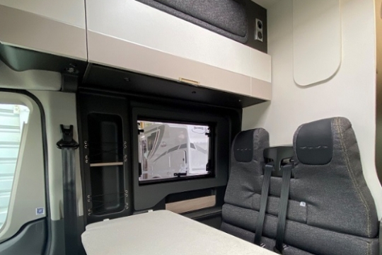 swift-trekker-x-interior-dinette.jpg