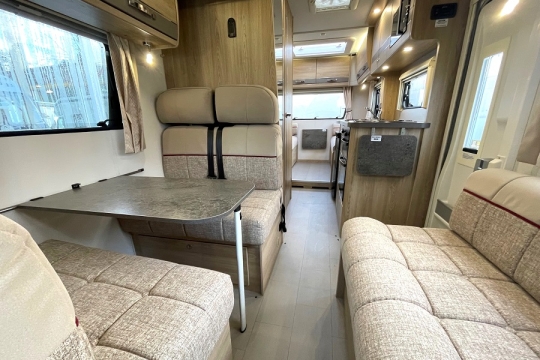 elddis-majestic-196-interior-front-to-back.jpg