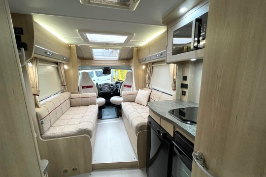 elddis-majestic-105-interior-to-front.jpg