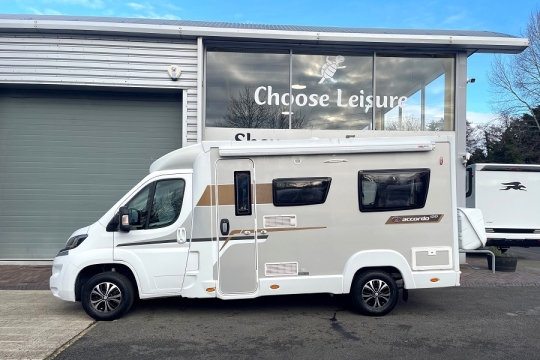 elddis-accordo-120-exterior-side.jpg