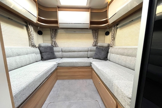 bailey-autograph-81-6-interior-rear-lounge-2.jpg