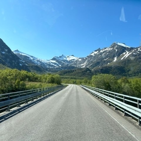 'Freewheeling' in Europe  - Tips from Mike, Kim & Harry!